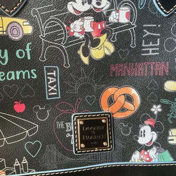 Disney Dooney and bourke satchel - Picture 2 of 7